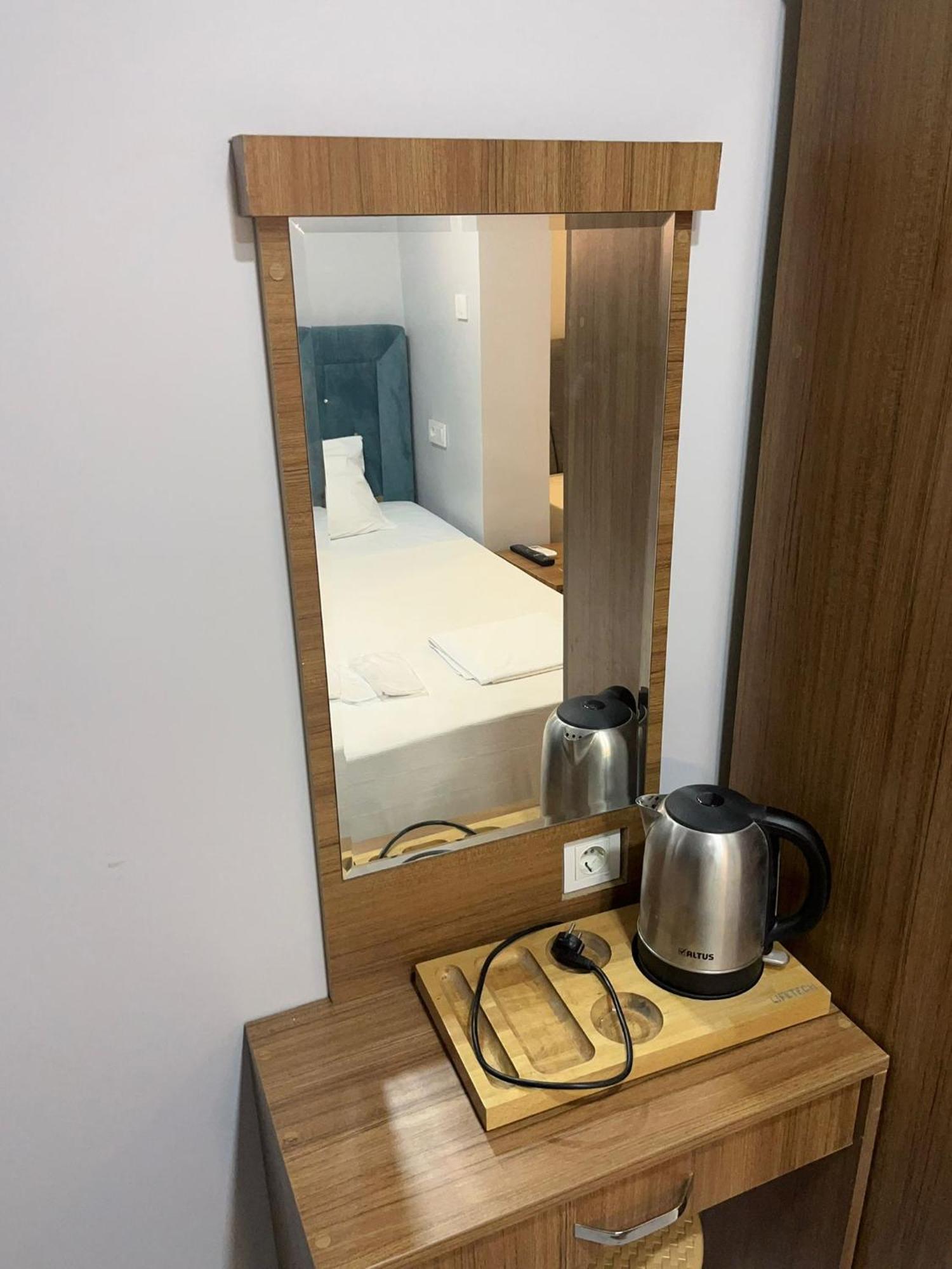 Riverland Suites Apart Hotel Istanboel Buitenkant foto